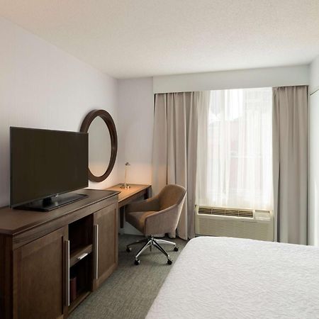 Hampton Inn Manhattan Chelsea New York Dış mekan fotoğraf